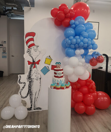 Dr. Seuss - Birthday Decoration